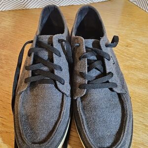 DC Gray and Black Men's Sneakers